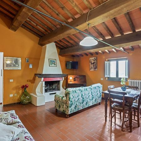 Rustic Holiday Home In Citt Di Castello With Swimming Pool Città di Castello Dış mekan fotoğraf
